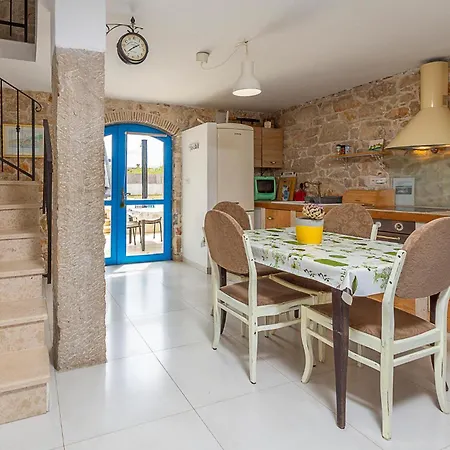 Awesome In Mihelici With Wifi Buici (Istria)